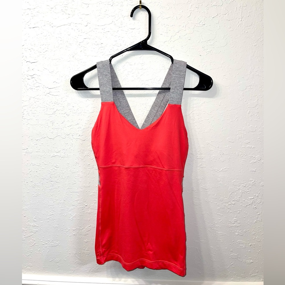 Lululemon athletic Top.